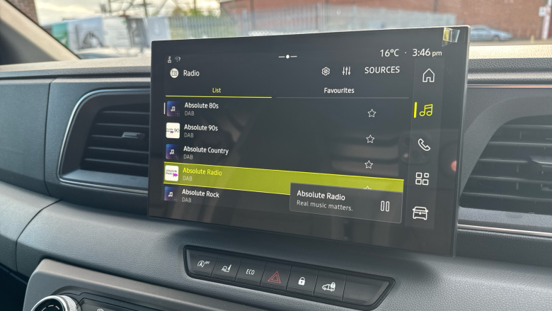 Renault Master Mwb Diesel Fwd MM35 Blue dCi 130 Advance Medium Roof Van